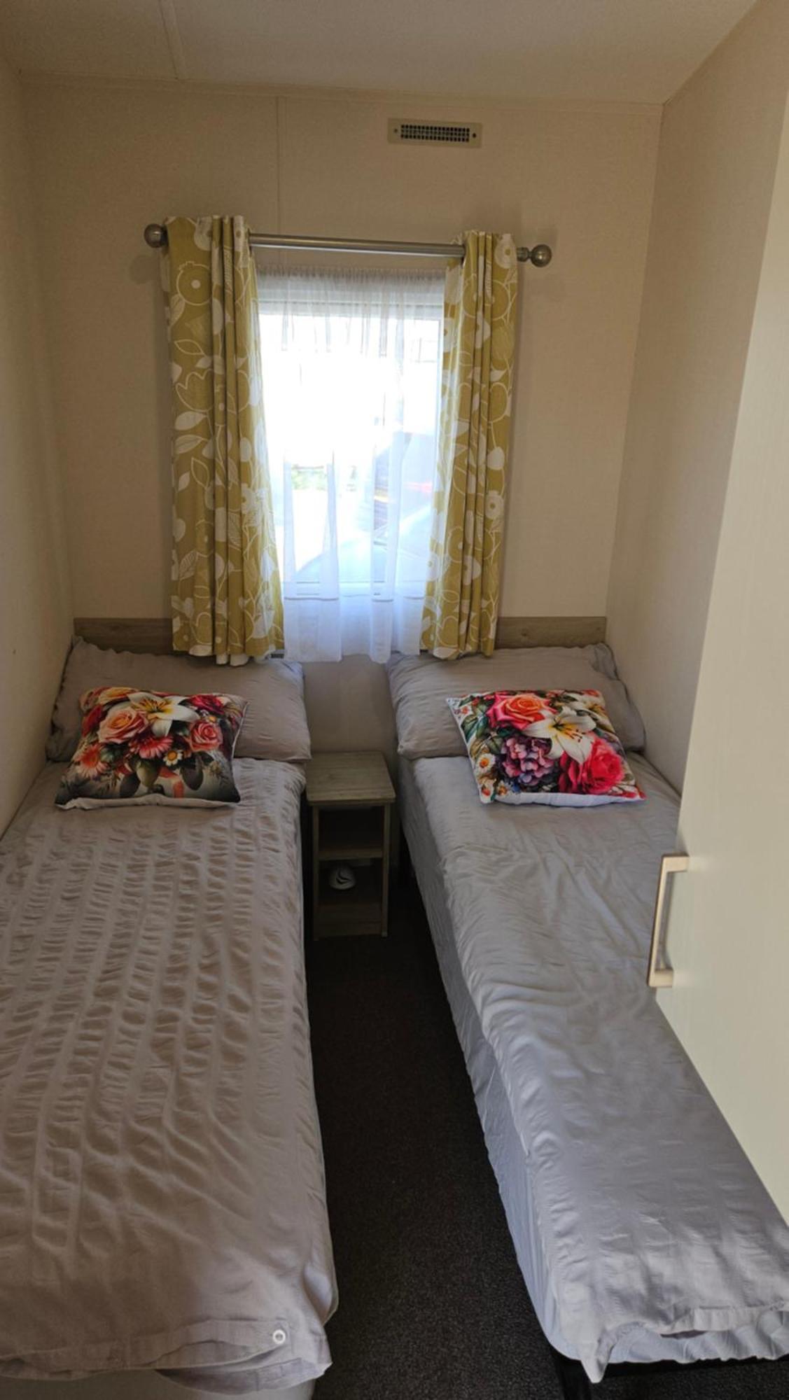Seal Bay Resort, West Sands 56 Selsey